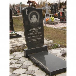 Одинарный гранитный памятник № 014