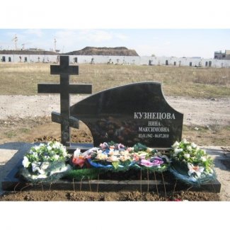 Гранитный крест № 004
