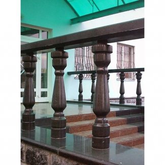 Гранитные вазы и балясины № 001