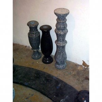Гранитные вазы и балясины № 002