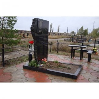 Эксклюзивный памятник № 007